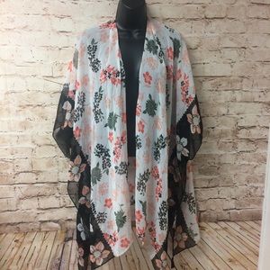 Libby Edelman Elbow Sleeve Floral Kimono NWT